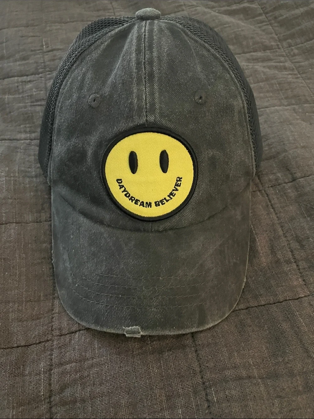 Daydream Believer Gray Mesh-Back Cap with Yellow Smiley Patch